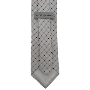 Geoffrey Beene Men's 100% Silk Ivory Gray Check Pattern Handmade Tie~3.50" J177